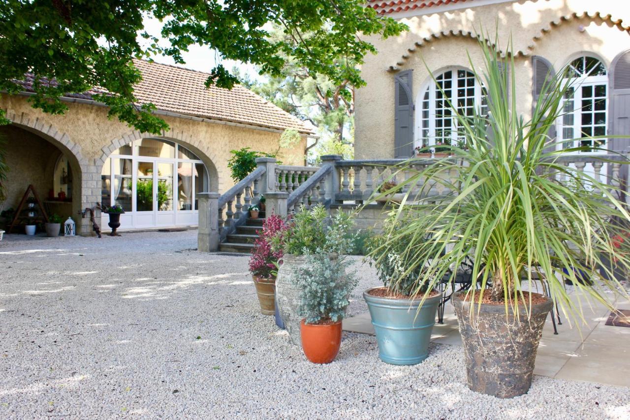 Le Clos Vitis Violes Экстерьер фото